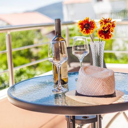 Apartments Ruzmarin Herceg Novi Bagian luar foto