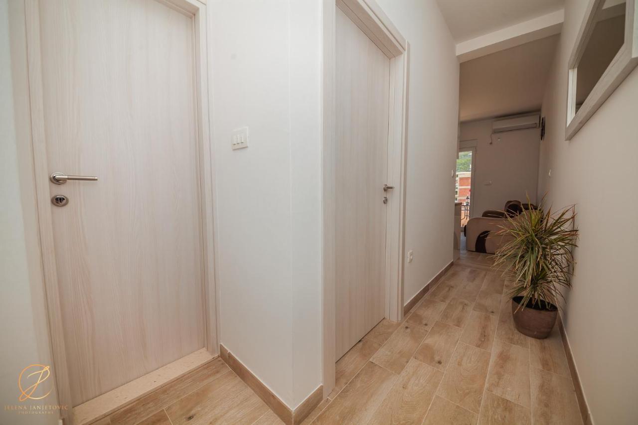 Apartments Ruzmarin Herceg Novi Bagian luar foto